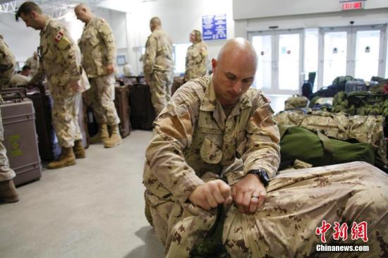 ͼΪһλά�;���������ʱ������װ����������� ���� ��