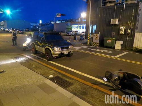 �����ֳ���̨�塶���ϱ�������������/��Ӱ