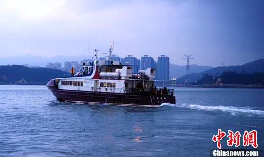 ����ͼ���ý�С��ͨ�����˺��߿�ͨ�����ý������ͷ������ˮͷ��ͷ˫��ҹ�����л����ñ��� ������ ��