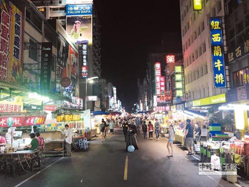 ����8�����������ҹ�У��������塣̨�塶�й�ʱ���������ֺ����