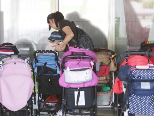 Ӥ�׶�����������̨�塰�����硱������Ƭ