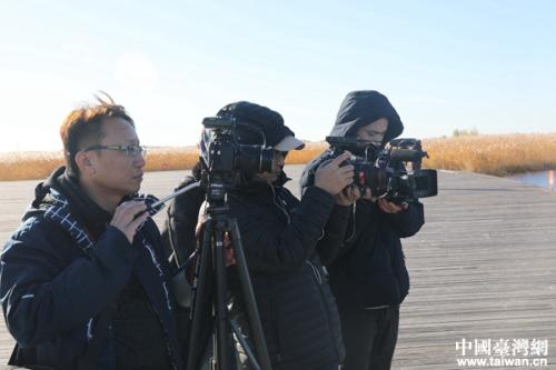 ����ý��������������Ҽ���Ȼ������æ�����㡣(�й�̨���� ���Ⱦ� ��)