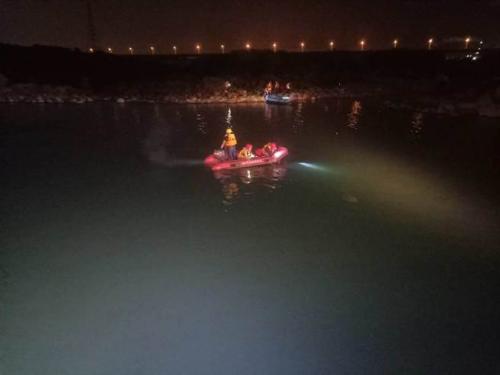 ������Ա����Ƥͧ�Ѿȡ�̨�塶��ʱ���ӱ������߳������