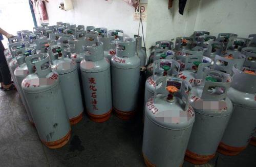 ��˹�С�̨�塶��ʱ���ӱ������߳��ź���