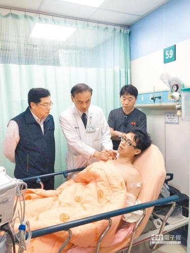 ���˾�Ա��̨�塶�й�ʱ��������л���Ʒ���