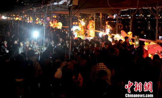 ����ͼ��̨����۰����ذ��ٰ�ĵƻ������������ڲιۡ�<img height=�� ������ ��