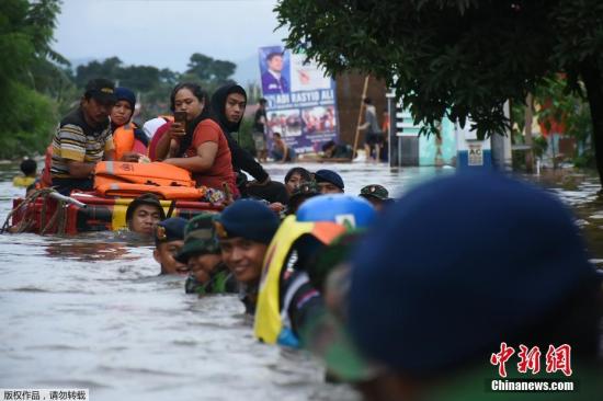 ����ʱ��1��23�գ�ӡ������������ʡ������ʿ�������������ס�������գ�ӡ������������ʡ�������꣬��ɺ��ֺ�ɽ�廬�¡�Ŀǰ�����������ĺ��ֺ�ɽ�廬�����������8����������ǧ�˱��ȳ����԰��