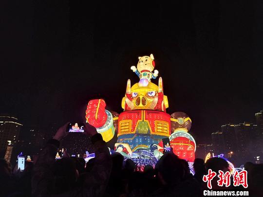 ����������̨��ġ��������ˣ����˳���������ĵ��������ھŽ콭�գ�̨��ƻᡱ�ڳ��ݻ�������ǵ�ŵˮ�򻪲���Ļ κ���� ��