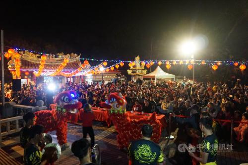 �����һ��������ۿ��̻���˳�����̨�塰�����硱���� �ƻ��� �㣩