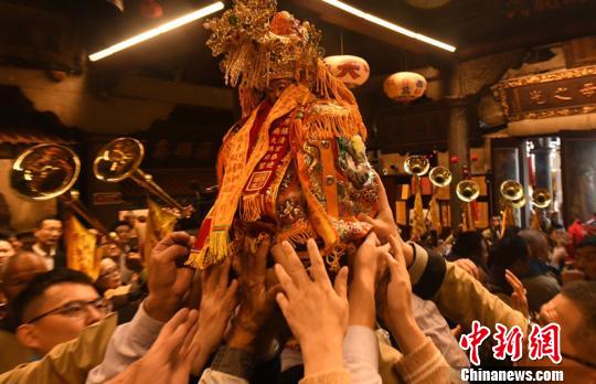 ̨�����幬296λ���������״λ����������������