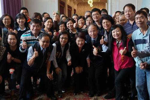 2019��3��25�գ�̨���г�¬���ࣨ��4����ϯ̨�������������ڳ���ϰ�ᡣ��ͼƬ��Դ��̨�塶��ʱ���ӱ����ƹ����㣩