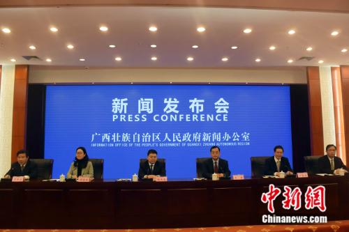 �������ֳ�����ѩ�� ��
